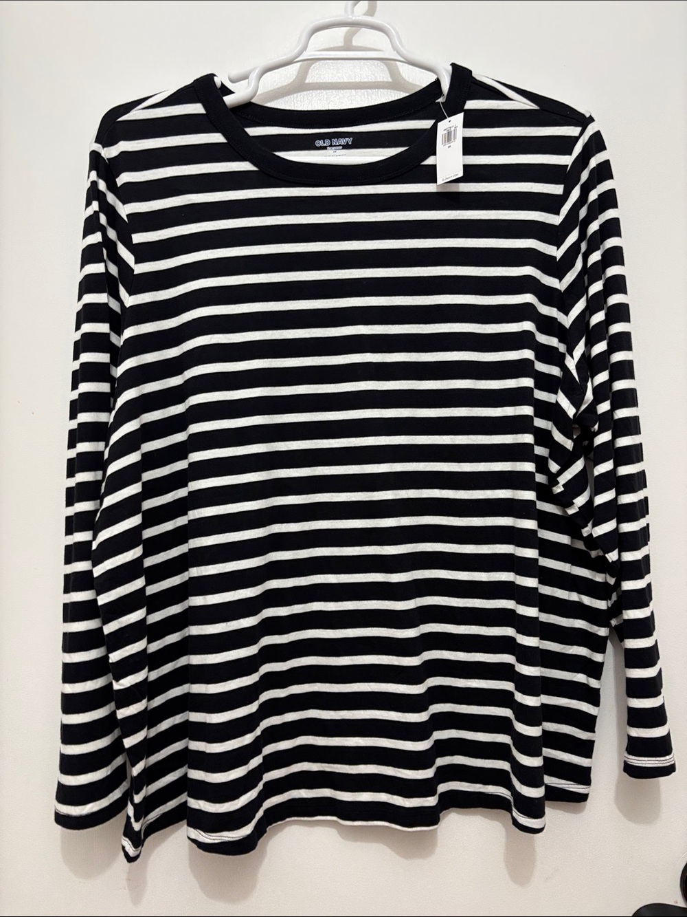 NWT Old Navy Black & White Striped Long Sleeve Tee - Classic Crew 3X